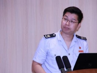 厦门市国税公务员报考条件是什么？