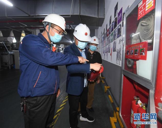 湖州新凤鸣工资怎么样