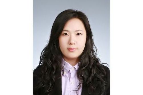 中邮基金美女陈晶晶