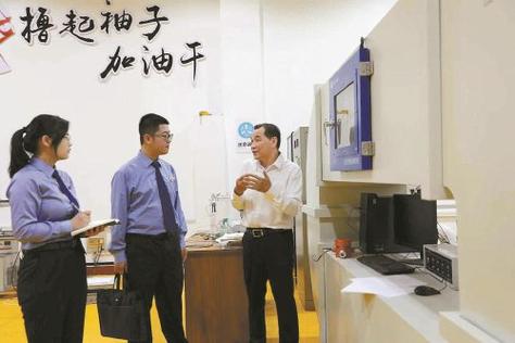 国家税务总局局长 王军